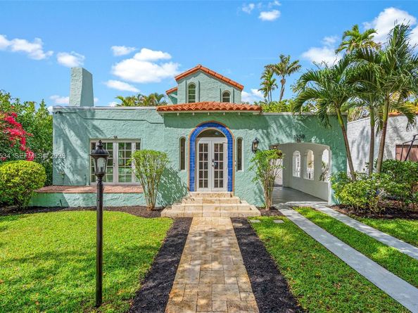 1209 La Mancha Ave, Coral Gables FL 33134