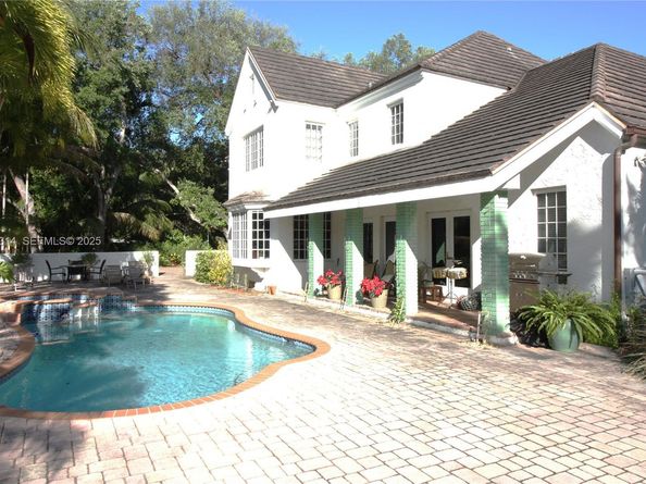 6750 Granada Blvd, Coral Gables FL 33146