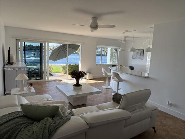 1201 S Riverside Dr 107, Pompano Beach FL 33062