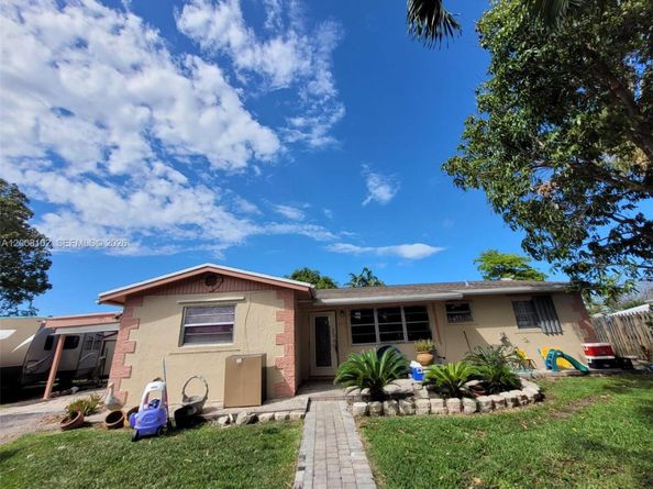 14405 SW 298th Ter, Homestead FL 33033