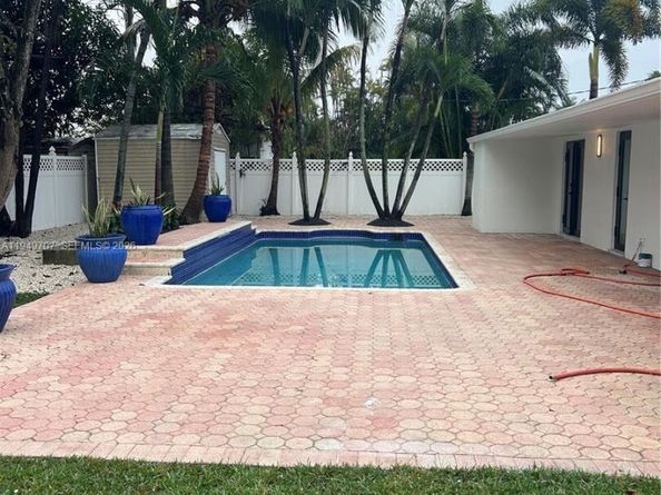 Undisclosed Address #A11949707, Miami FL 33165