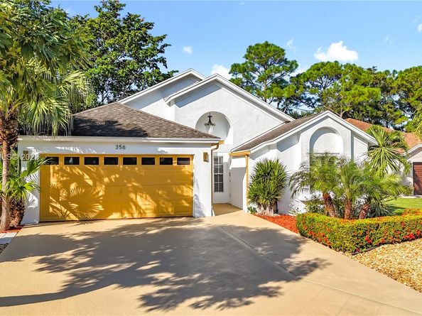 356 Hammocks Trl, Green Acres FL 33413