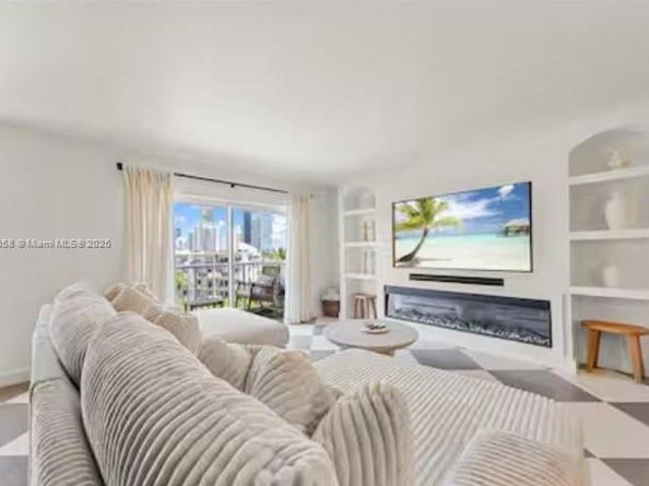 17800 Atlantic Blvd PH14, Sunny Isles Beach FL 33160