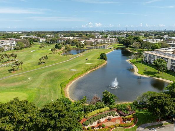 2201 Lucaya Bnd M2, Coconut Creek FL 33066