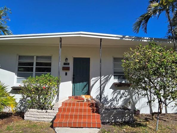 1135 NE 133rd St, North Miami FL 33161