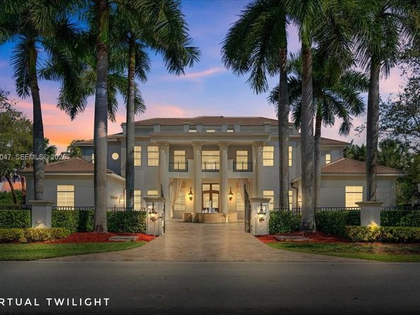 16755 Berkshire Ct, Southwest Ranches FL 33331