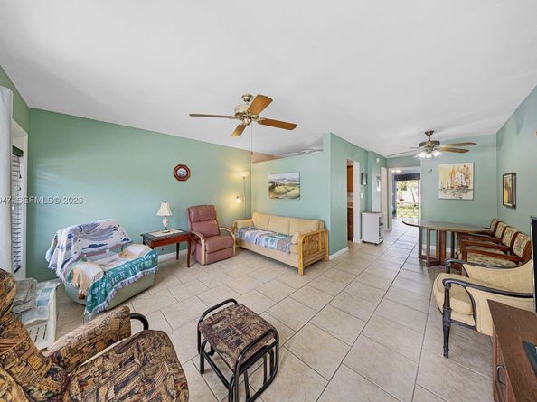 15610 NE 6th Ave 7D, Miami FL 33162