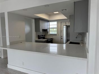 1333 E Hallandale Beach Blvd