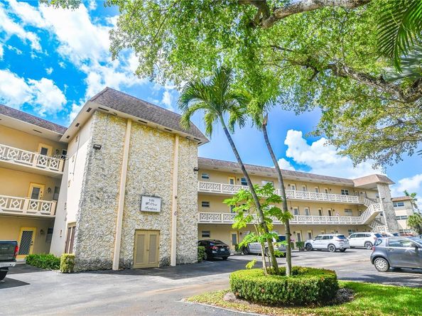 5100 NW 35th St 107, Lauderdale Lakes FL 33319