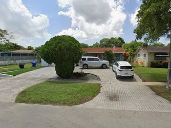 2100 N 54th Ave