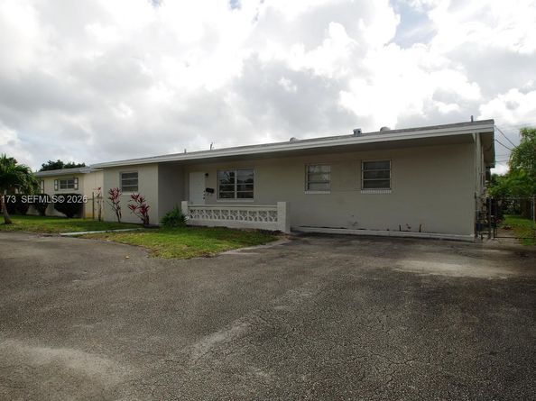 5510 Johnson St, Hollywood FL 33021