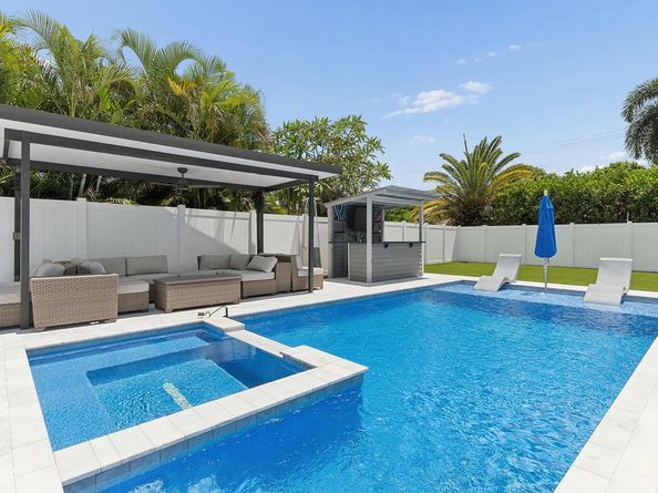 405 CHAPEL HILL Boulevard, Boynton Beach FL 33435