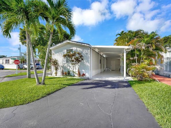 28501 SW 152nd Ave Lot 102, Homestead FL 33033