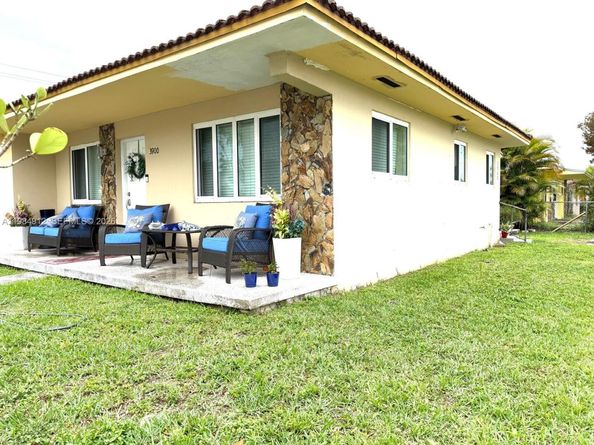 3900 SW 67th Ave, Miami FL 33155