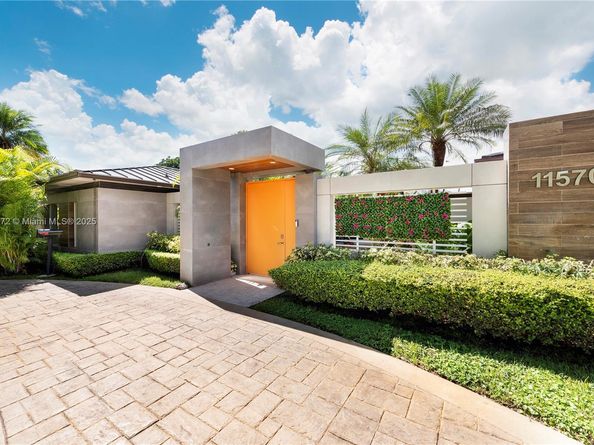 11570 SW 72nd Ave, Pinecrest FL 33156