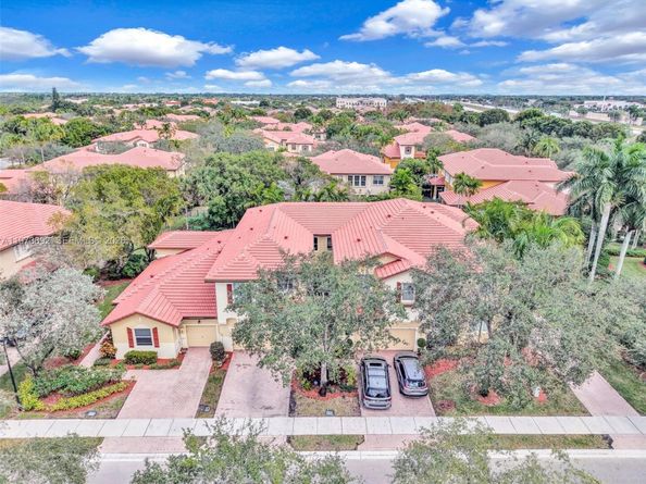 5731 NW 120th Ave, Coral Springs FL 33076