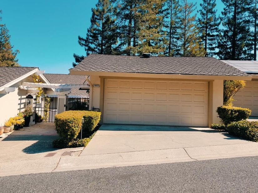 Undisclosed Address #ML82050253, Saratoga CA 95070