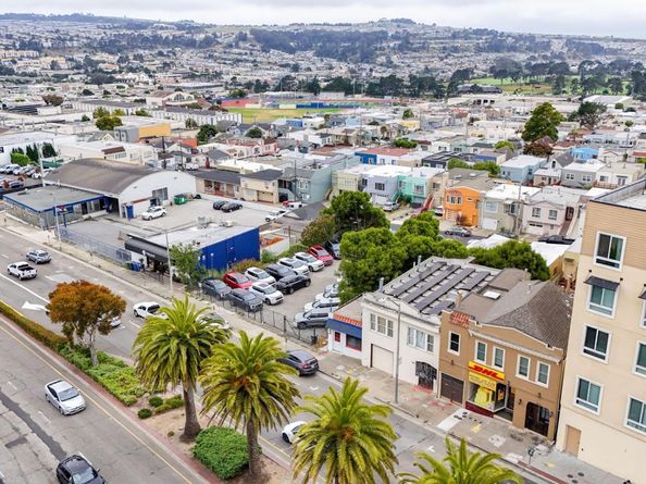 6842 Mission Street, Daly City CA 94014