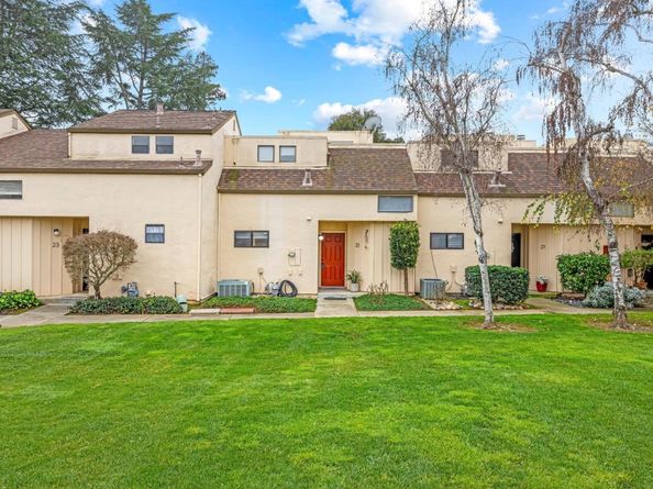 8170 Westwood Drive 22, Gilroy CA 95020