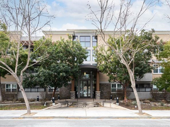 4388 El Camino Real 130, Los Altos CA 94022