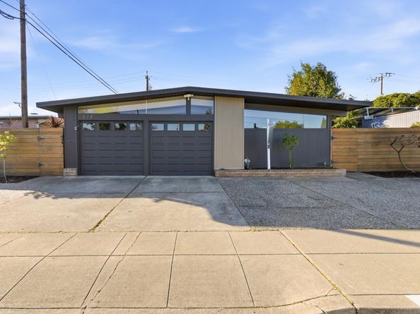 678 Connie Avenue, San Mateo CA 94402