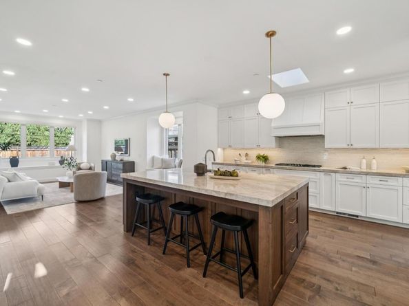 3011 Bryant Street, Palo Alto CA 94306