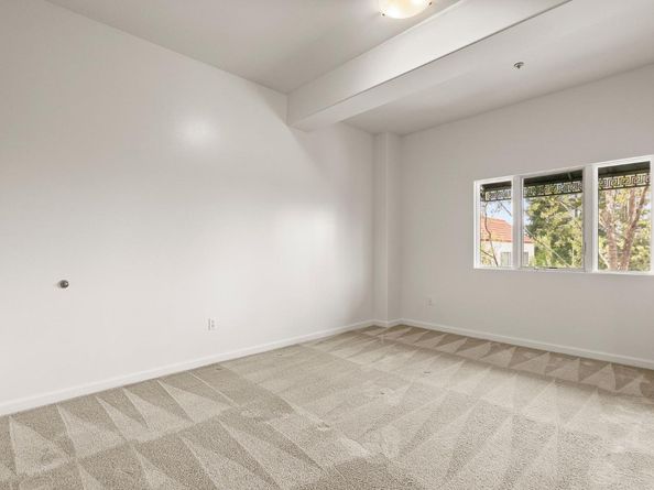 200 Sheridan Avenue 408, Palo Alto CA 94306