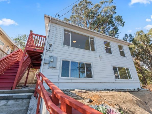 25 Gladys Avenue, Brisbane CA 94005