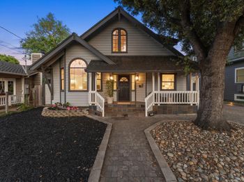 537 Mountain View Avenue
