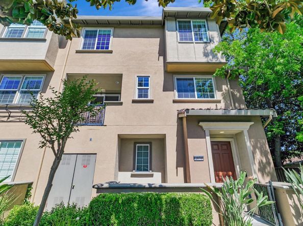 2070 Almaden Road, San Jose CA 95125