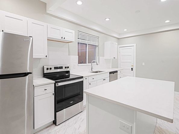 381 Adams St 2, Boston MA 02122