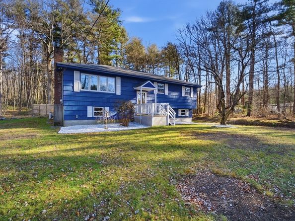 7 Fuller Road, Sutton MA 01590