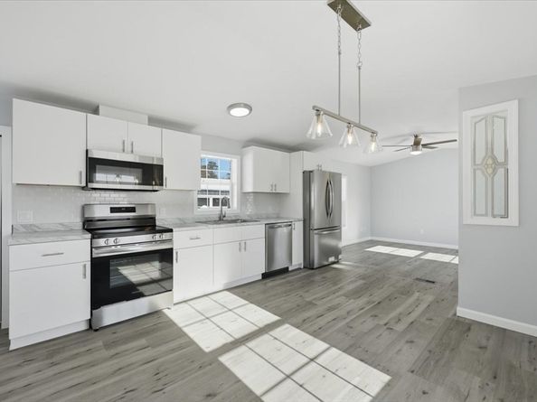 2900 Cranberry Hwy 17, Wareham MA 02538