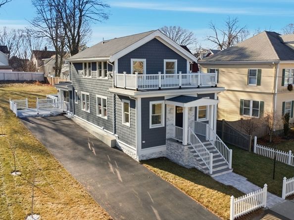 442 High St, Dedham MA 02026