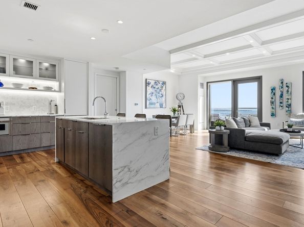 300 Pier 4 Blvd 8E, Boston MA 02210