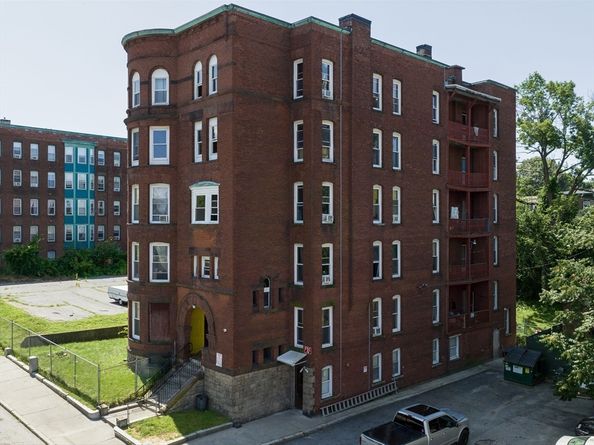 12 Oread St, Worcester MA 01608