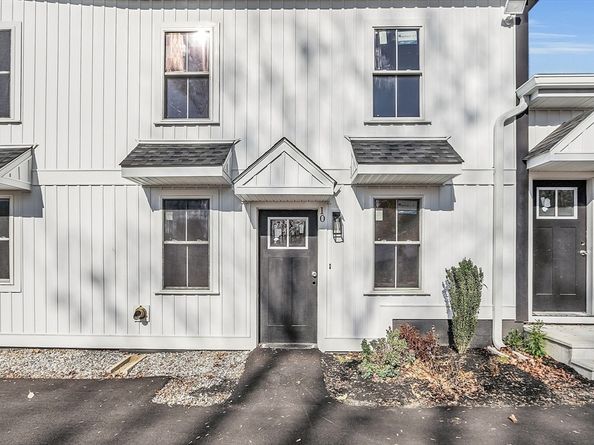 50 Frankfort St 10, Fitchburg MA 01420