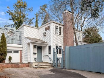 497-499 Mt Auburn St