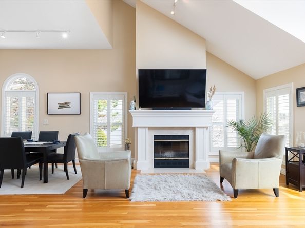 7 Cutter Lane 7, Quincy MA 02171