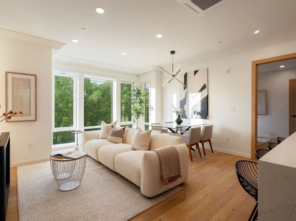 388 Washington Street 101, Quincy MA 02169