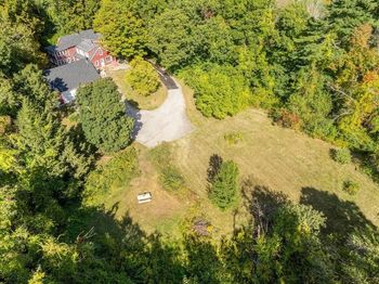 16 Summit Ave