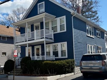 30 Clarence St