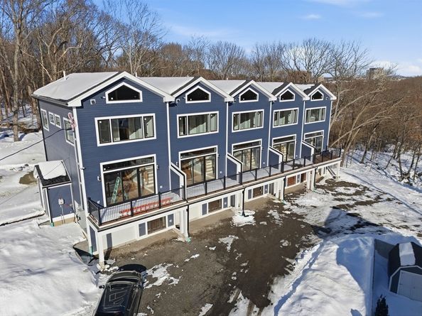 59 Packards Ln 5, Quincy MA 02169