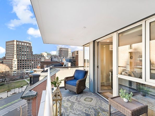 101 Broad St 8C, Boston MA 02110
