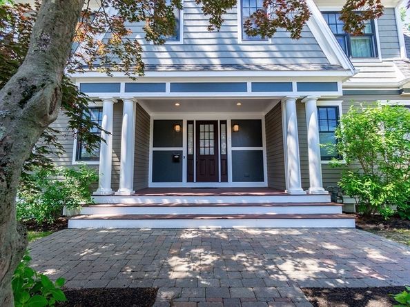 57 Walnut St, Newton MA 02460