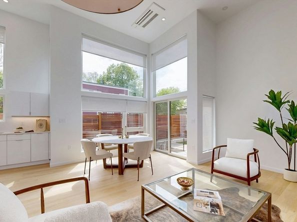 213 Third Street, Cambridge MA 02141