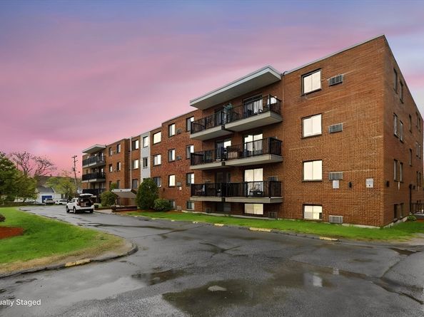 1000 Governors Dr 4, Winthrop MA 02152