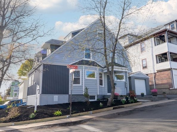 2 Laurel St, Chelsea MA 02150