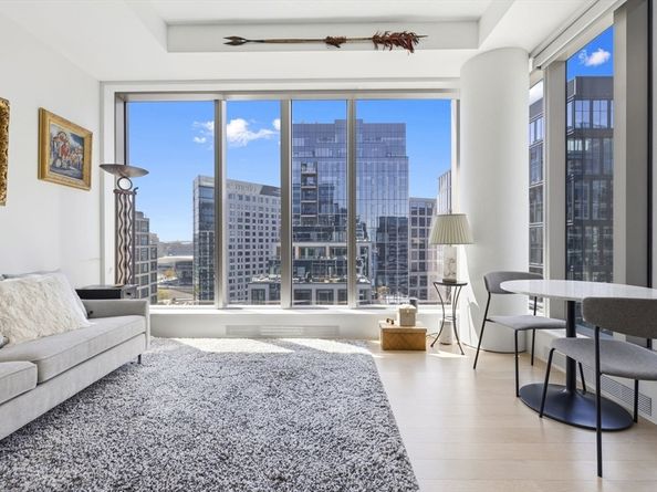 133 Seaport Blvd 1805, Boston MA 02210