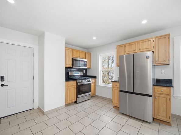 117 Quincy St 2, Quincy MA 02169